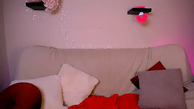 ElenaMonroe from StripChat is Freechat