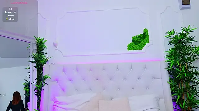 ElisaCharm from StripChat is Freechat