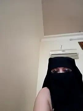 Elissar1 from StripChat is Freechat