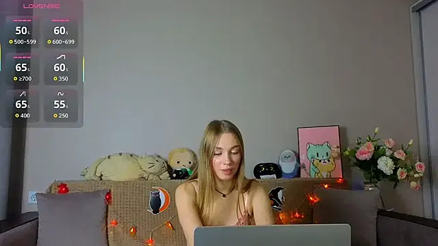 Girls: try live performances with matured performers, from dancing to quirks, in a variety of beautiful sex cams.