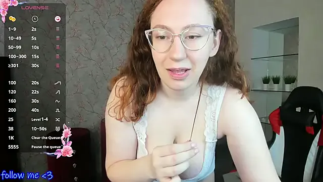 Girls: try live performances with matured performers, from dancing to quirks, in a variety of beautiful sex cams.