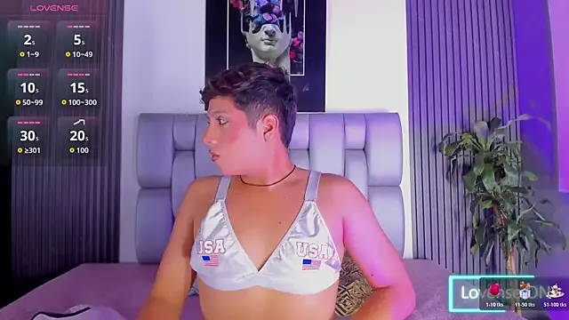 Ellis-Brown from StripChat is Freechat