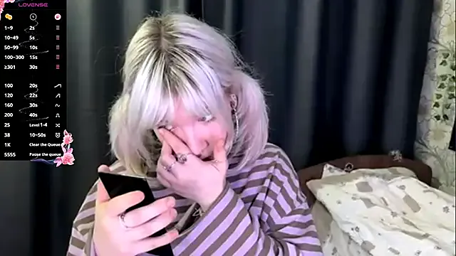 ElnoraVanord from StripChat is Freechat