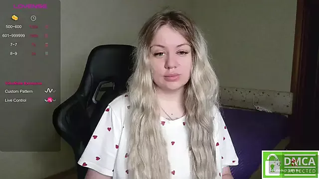 Elven_dreams_ from StripChat