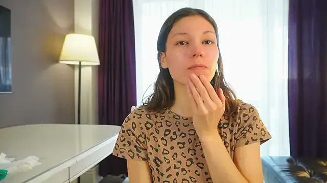 Girls: try live performances with matured performers, from dancing to quirks, in a variety of beautiful sex cams.