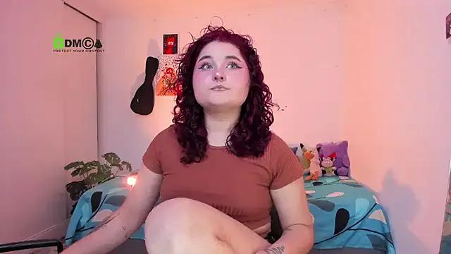 elylovegood from StripChat is Freechat