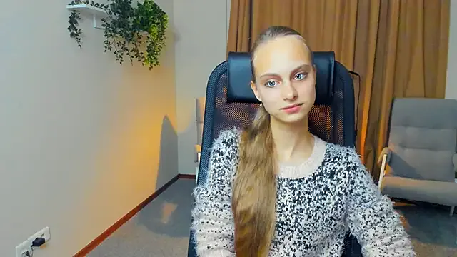 EmaBolins from StripChat is Freechat