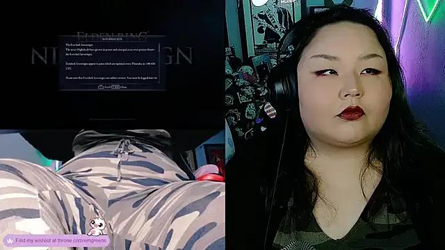 EmGreens from StripChat is Freechat