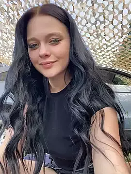 Emilia0_0_7 from StripChat