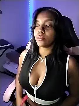 EmillyFields from StripChat is Freechat