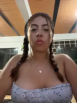 Emily_Joee from StripChat is Freechat