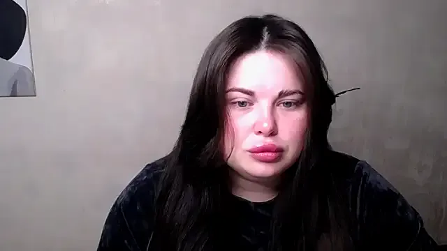 Emily_Mo from StripChat
