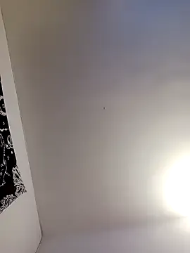 emily_n_abby from StripChat is Freechat