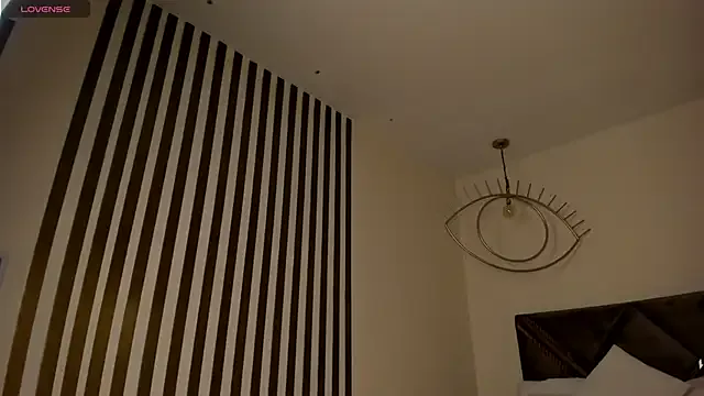 EmilyJohnsonX1 from StripChat is Freechat