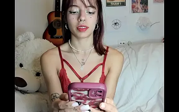 Girls: try live performances with matured performers, from dancing to quirks, in a variety of beautiful sex cams.