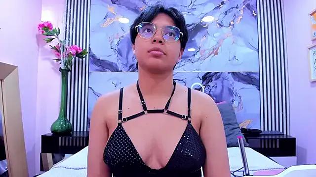 Emmaa_Lex from StripChat is Freechat