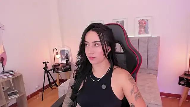 Girls: try live performances with matured performers, from dancing to quirks, in a variety of beautiful sex cams.