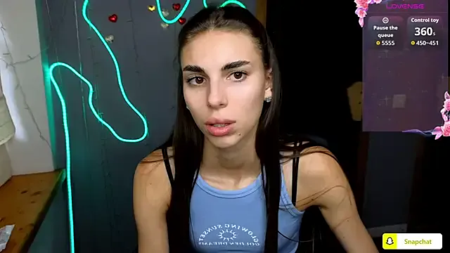 EmmyGreans on StripChat 