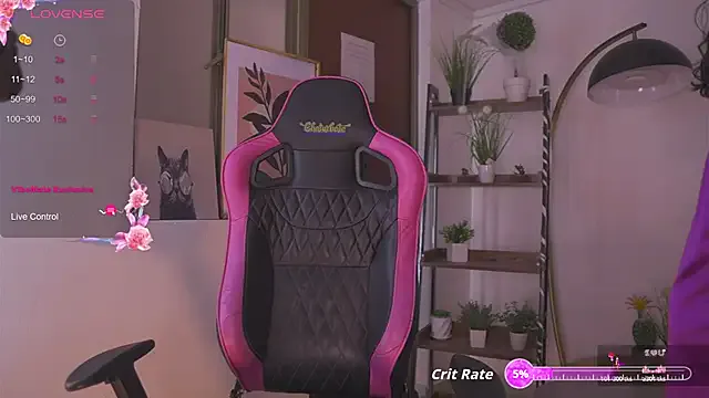 Enola_Holmes_ from StripChat is Freechat