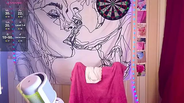 Erica_winterrr from StripChat is Freechat