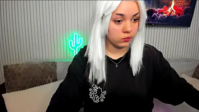 Girls: try live performances with matured performers, from dancing to quirks, in a variety of beautiful sex cams.