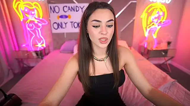 Girls: try live performances with matured performers, from dancing to quirks, in a variety of beautiful sex cams.