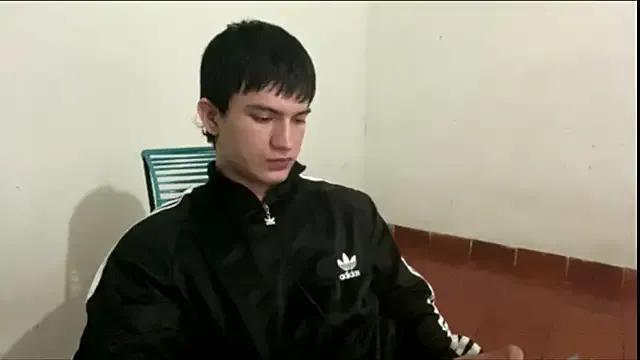 ErickWalton from StripChat is Freechat