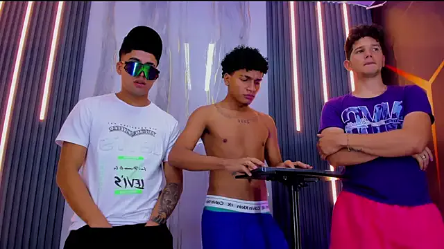 Erotick_Men from StripChat is Freechat