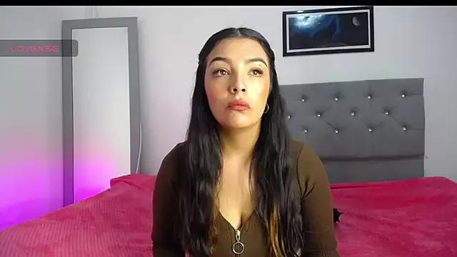 Esmeraldaa- from StripChat