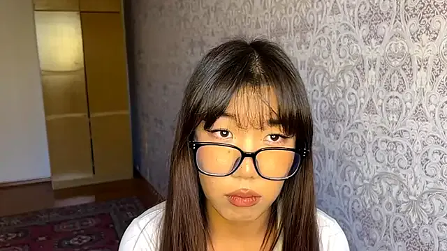 EsterCassius from StripChat is Freechat