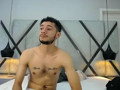 EthanCollen from StripChat is Freechat