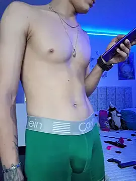 Ethanho0t from StripChat is Freechat