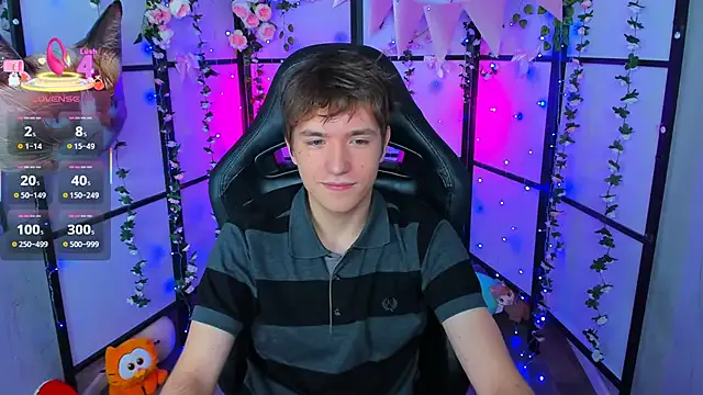 Girls: try live performances with matured performers, from dancing to quirks, in a variety of beautiful sex cams.