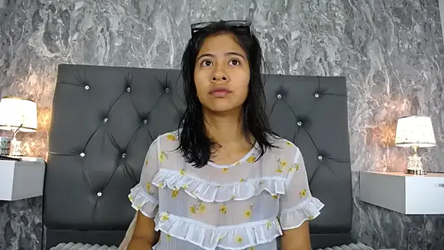 EuphoriaSavage from StripChat is Freechat