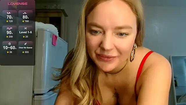 Eva___forever from StripChat is Freechat