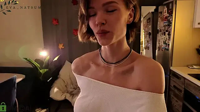 Eva_Natsumi from StripChat is Freechat