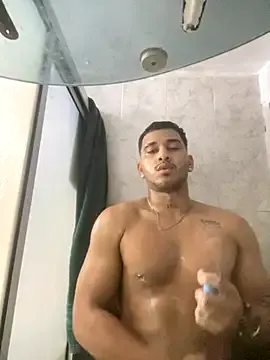 evan_hardy from StripChat is Freechat