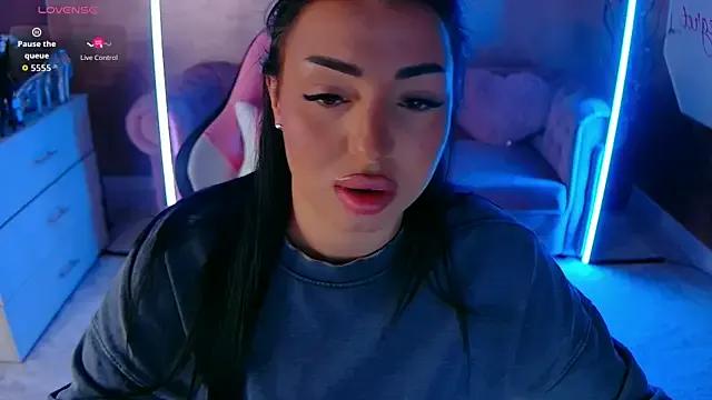 Girls: try live performances with matured performers, from dancing to quirks, in a variety of beautiful sex cams.