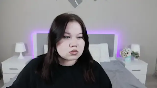 EvaNova_ from StripChat is Freechat