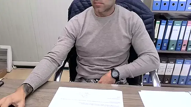 Evasionee from StripChat is Freechat