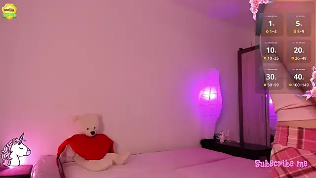 EvaUniporn from StripChat is Freechat