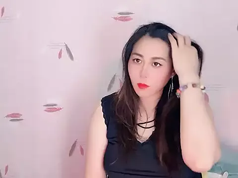 Eve5215 on StripChat 