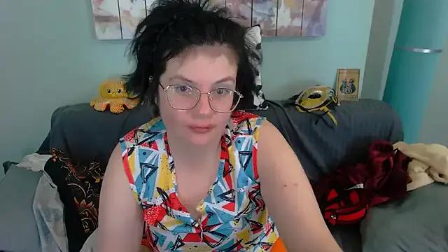 EverlyRays from StripChat is Freechat