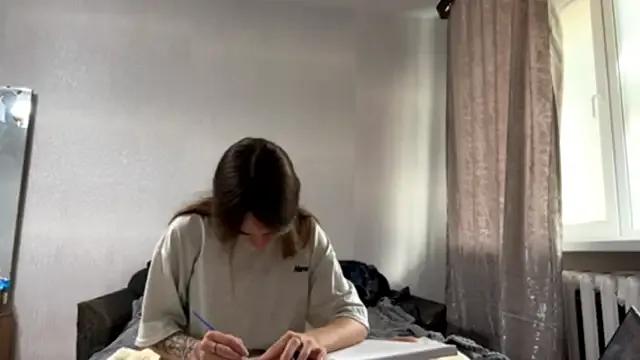 EvieDoll from StripChat is Freechat
