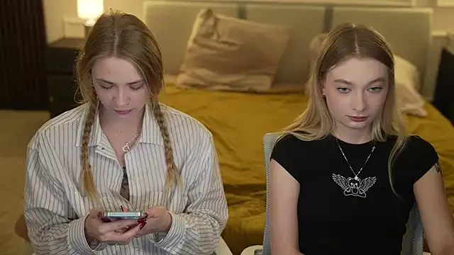 Girls: try live performances with matured performers, from dancing to quirks, in a variety of beautiful sex cams.