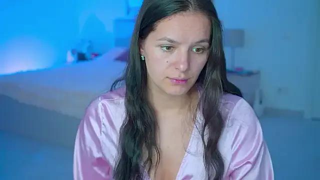 EwelynScott from StripChat is Freechat