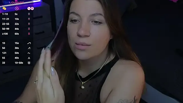 Girls: try live performances with matured performers, from dancing to quirks, in a variety of beautiful sex cams.