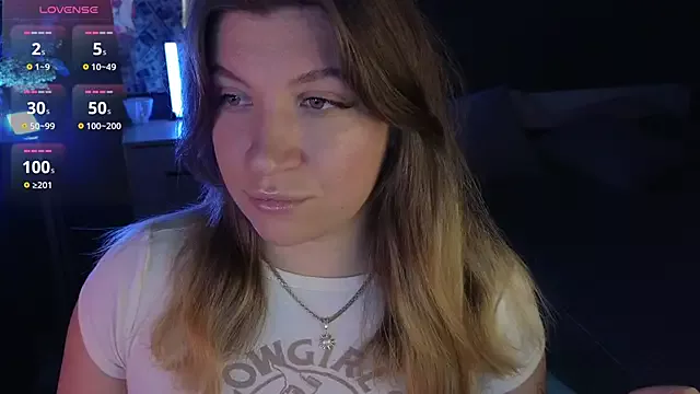 Girls: try live performances with matured performers, from dancing to quirks, in a variety of beautiful sex cams.