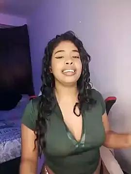 Fanny_Klean from StripChat