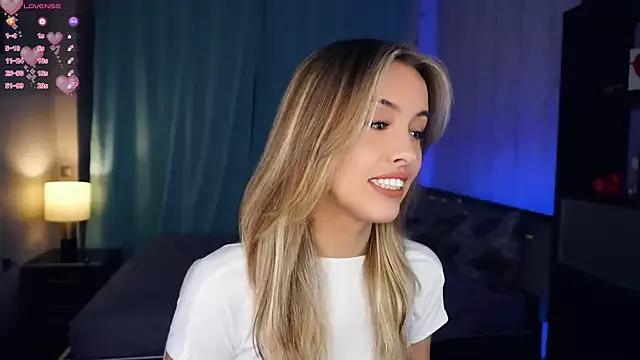 Girls: try live performances with matured performers, from dancing to quirks, in a variety of beautiful sex cams.
